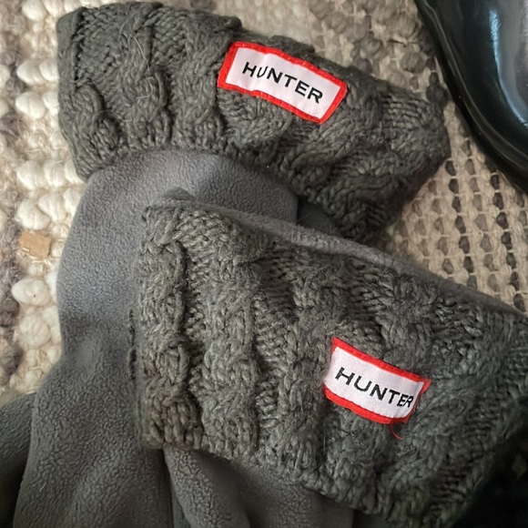 Black Adjustable Tall Hunter Boots w/4 Sets of Hunter socks